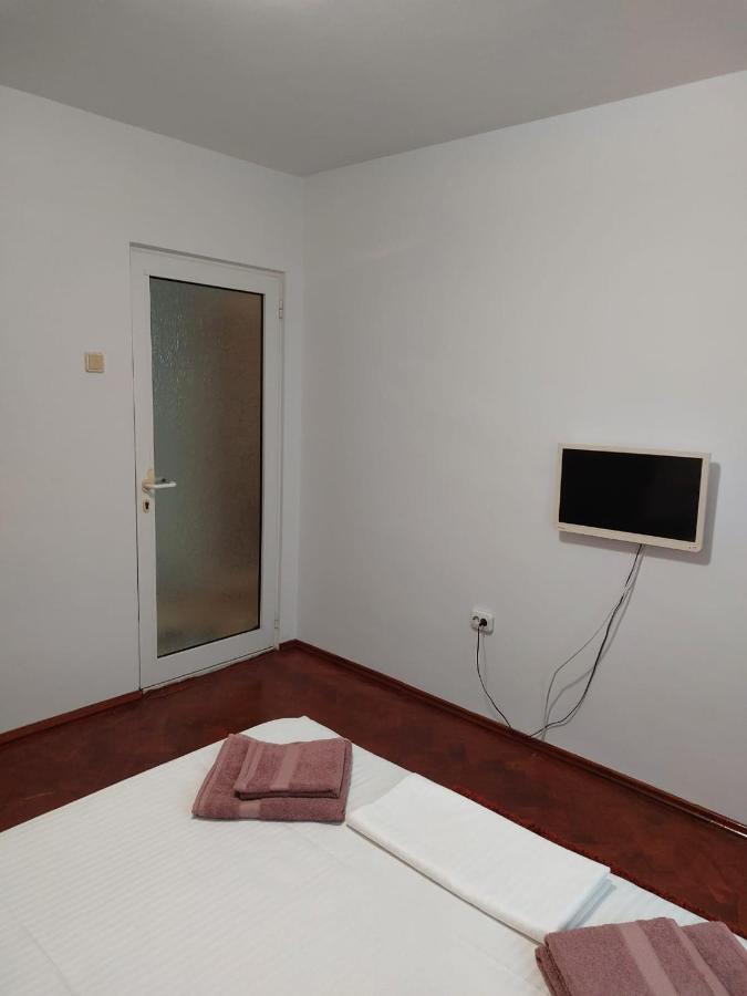 Apartamentdecebal Apartment Констанца Екстериор снимка